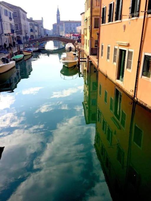 Casa Manuela Non Turisti Ma Ospiti Apartment Chioggia Bagian luar foto