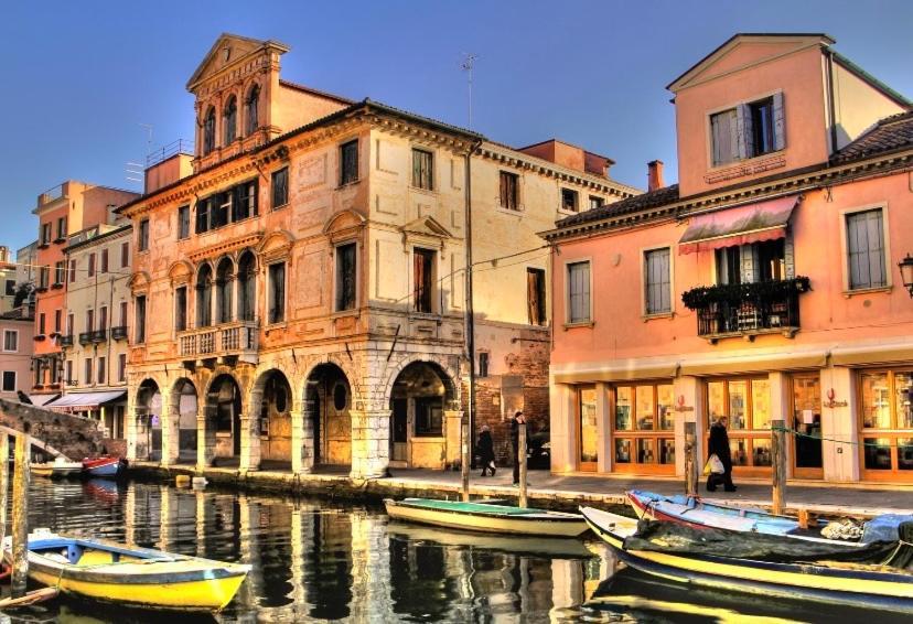 Casa Manuela Non Turisti Ma Ospiti Apartment Chioggia Bagian luar foto